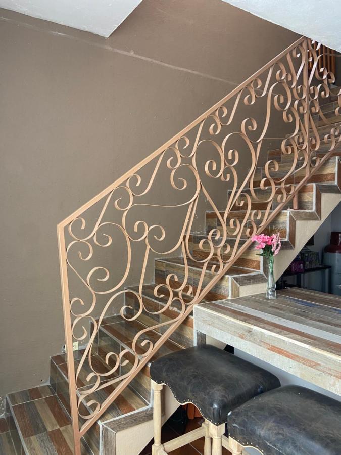 Large 4 Bedroom Home With Gated Parking ปูแอร์โตเปญาสโก ภายนอก รูปภาพ